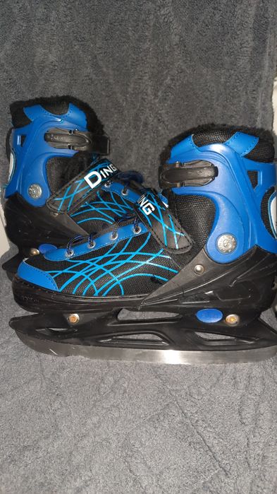 Коньки детские .