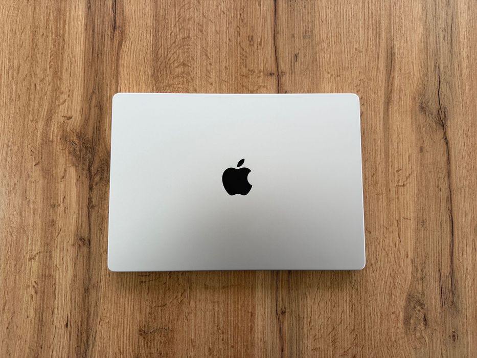 MacBook Pro 14" M3 8-CPU, 10-GPU, 8GB RAM, 1TB SSD