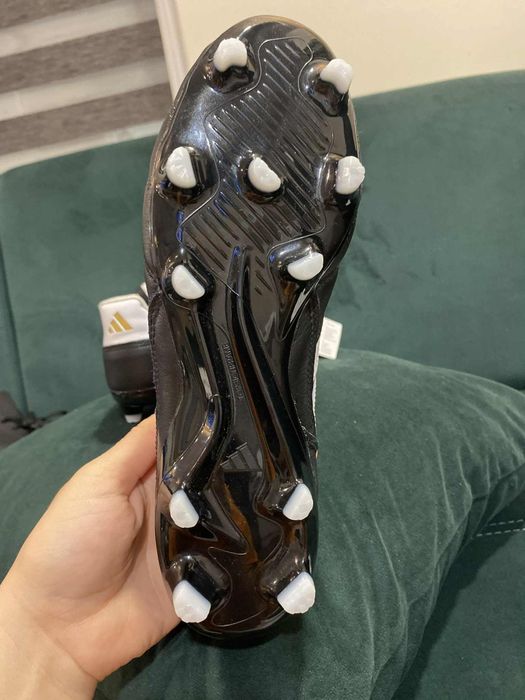 Футболни обувки adidas COPA ICON FG