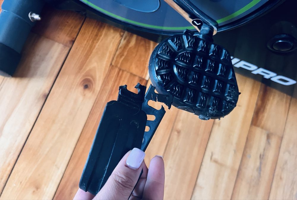 Bicicleta fitness Zipro Easy, greutate maxima utilizator 150kg