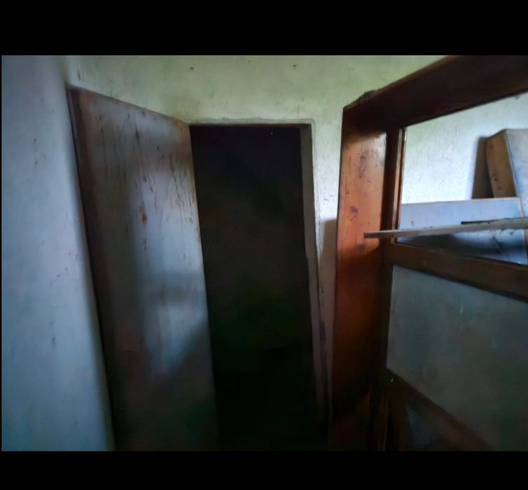 Имот състоящ се от три парцела с лицева част на пътя 100 метра