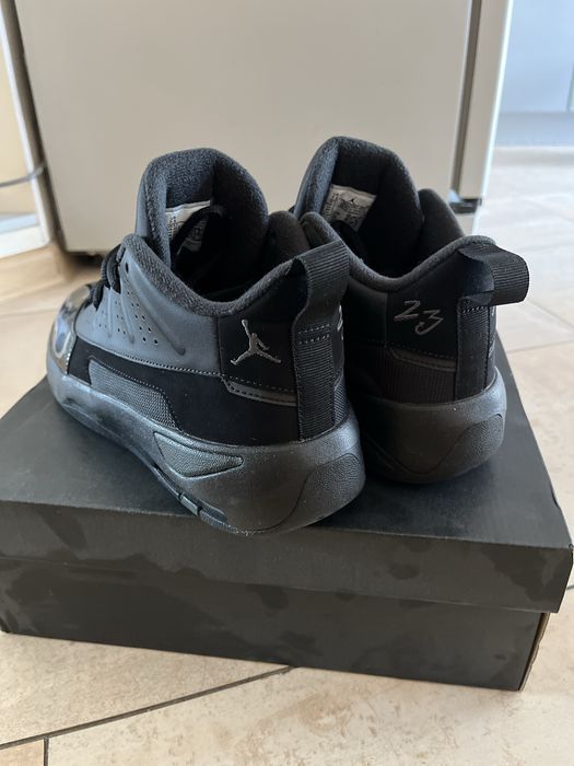 Кроссовки Jordan Max Aura 7