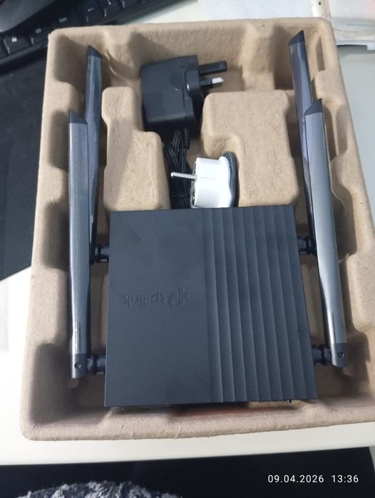 Продам роутер TP-Link Archer C64