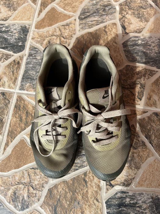 Маратонки Nike Air Max Invigor Print