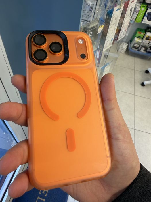 Benks луксозни премиум гърбове за iPhone 17 Pro , iPhone 17 Pro Max