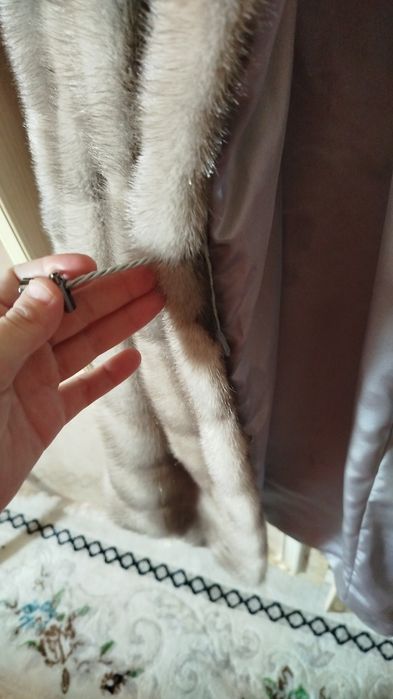 Шуба сатылады , состоение өте жақсы, бағасы келісімді