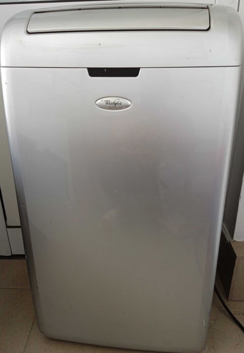 Мобилен климатик Whirlpool