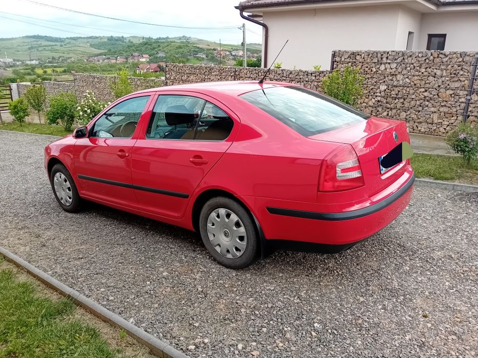 Vand Skoda Octavia 2,  benzina