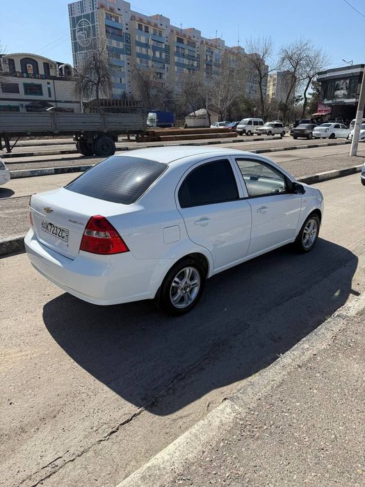 2022. Nexia 3 Avtomat karobka. +Metan Gaz. Kraskasi toza.