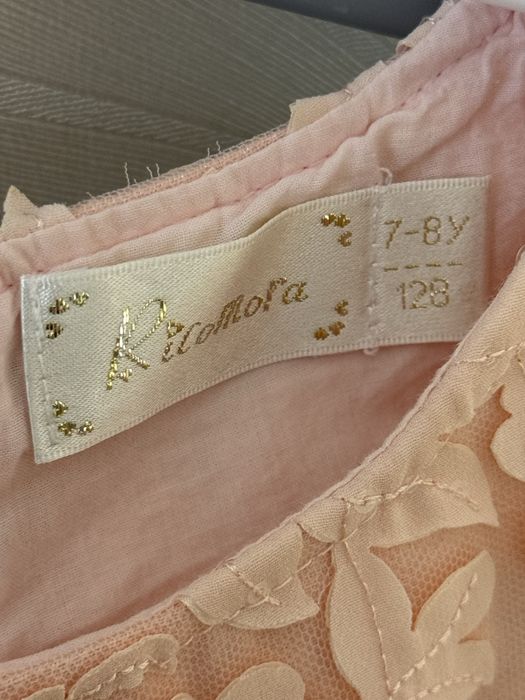 Продам нарядное платье.