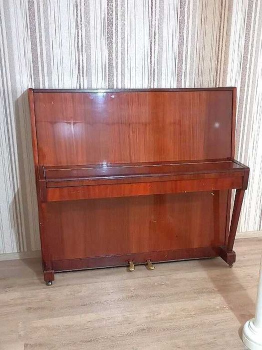 Перевозка пианино , аккуратно с грузчиками, на ремнях