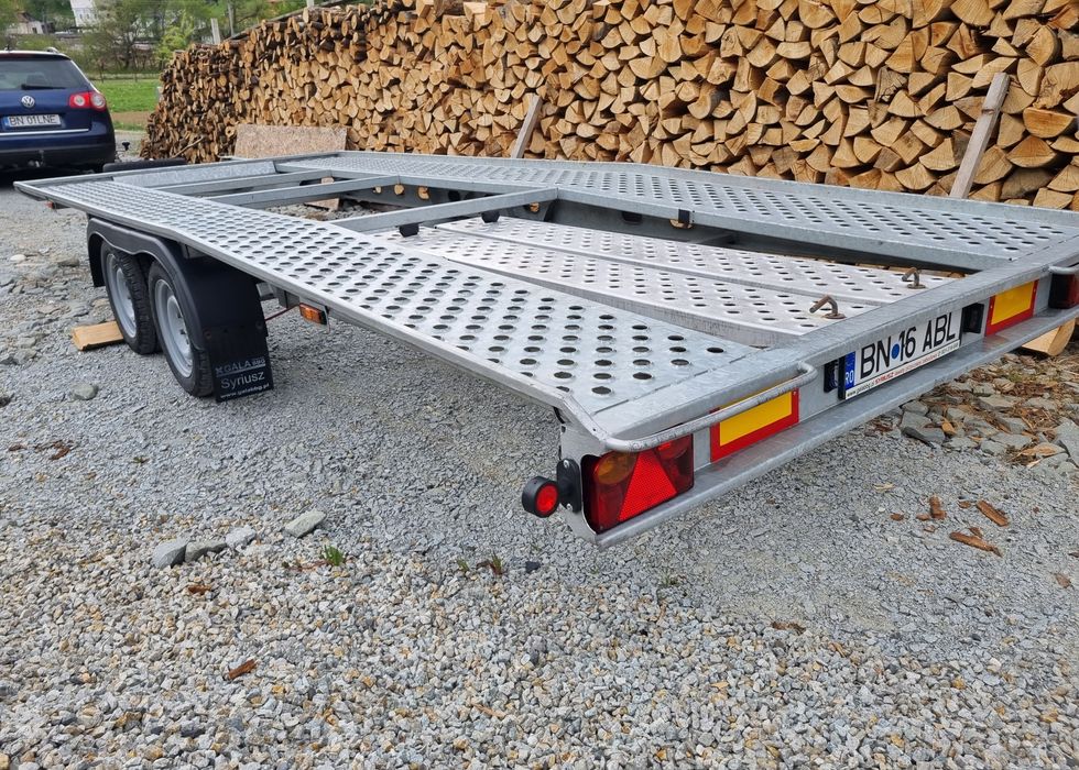Vând Platforma Gala 2023 , 5 metri, 2700kg
