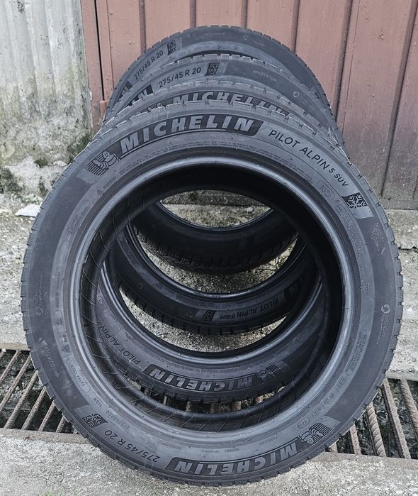 Гуми 275/45/20 зимни 175€