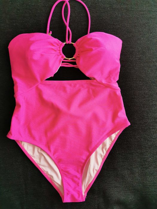 Дамски бански в розов цвят