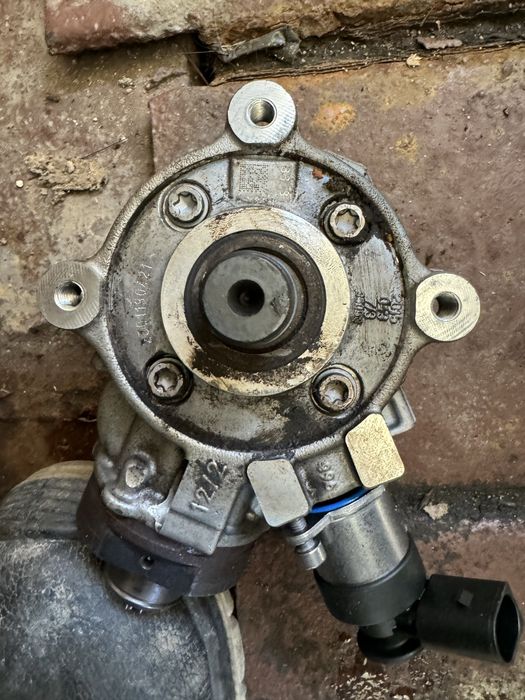 Injectoare plus pompa inalte audi a5