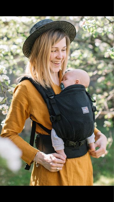 Эрго-рюкзак Love and carry one+