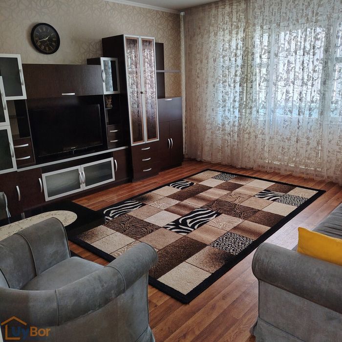 Продаю свою (без посредников) 3/8/9 на М. Риезий