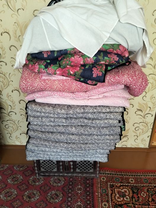 Korpa koʻrpacha stol stul