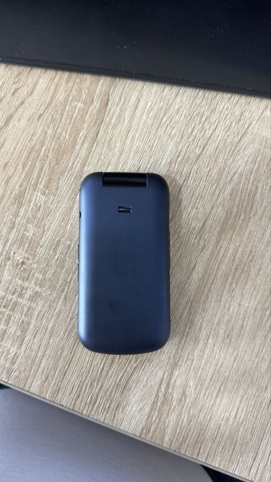 Samsung gusto 3 holati yaxshi