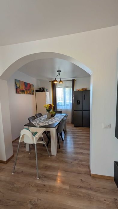 Casă individuală P+M de vânzare – Lunca Cetățuii, zona Editurii