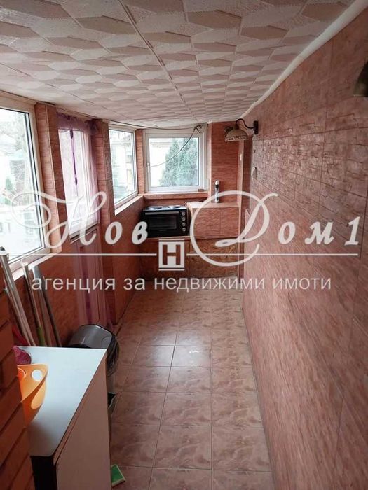 Дава се под наем Четиристаен апартамент в Варна, Гръцка махала - 120 кв.м за 500 € - Снимка #9