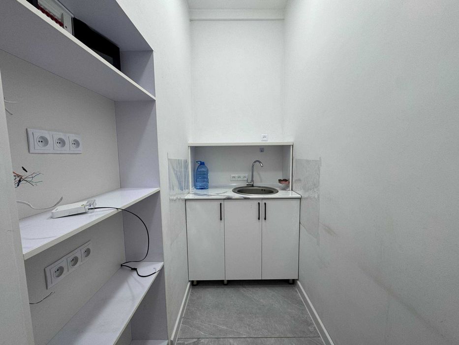 Аренда нежилого помещение Paкат 66м2