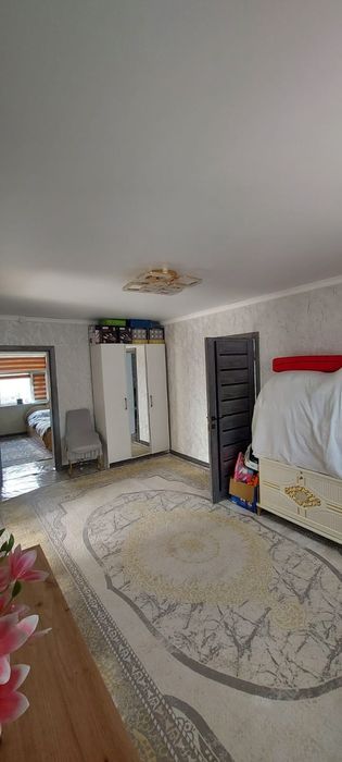 Продаётся дом  рядом школа садик