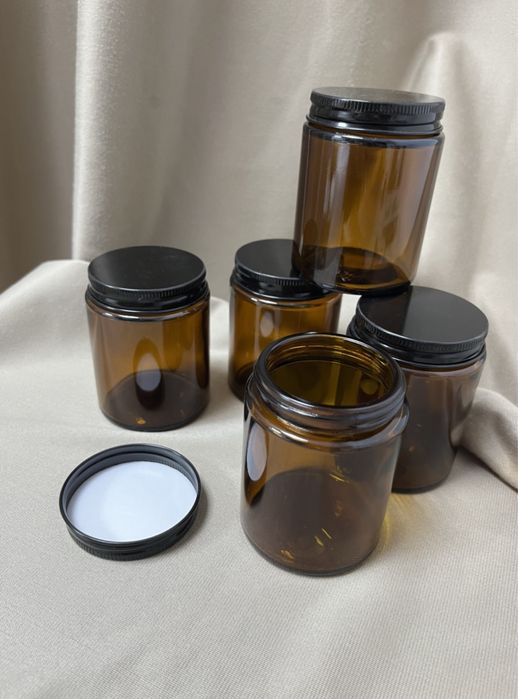 Банка стеклянная