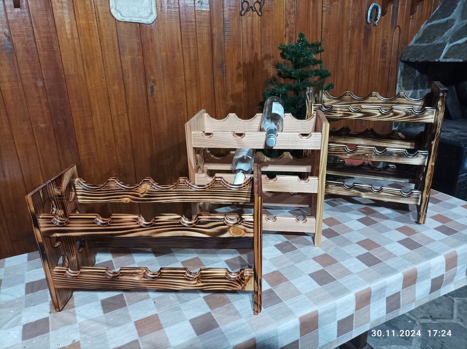 Стойка, стелаж за вино