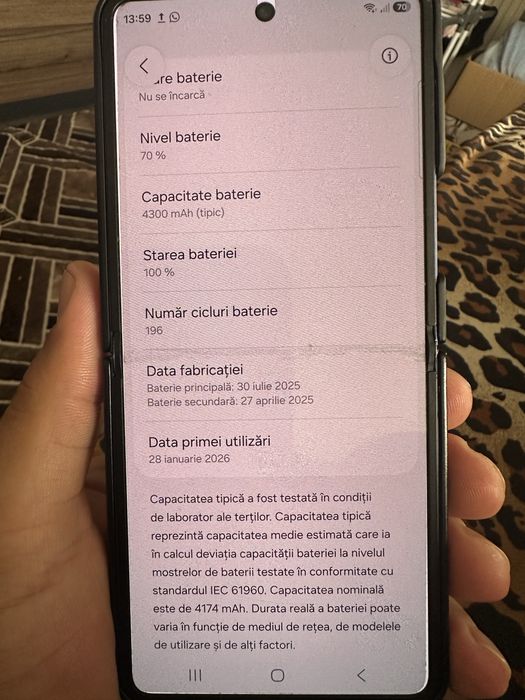 Vand samsung galaxy Z Flip7