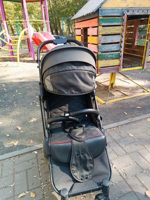 Детская коляска.