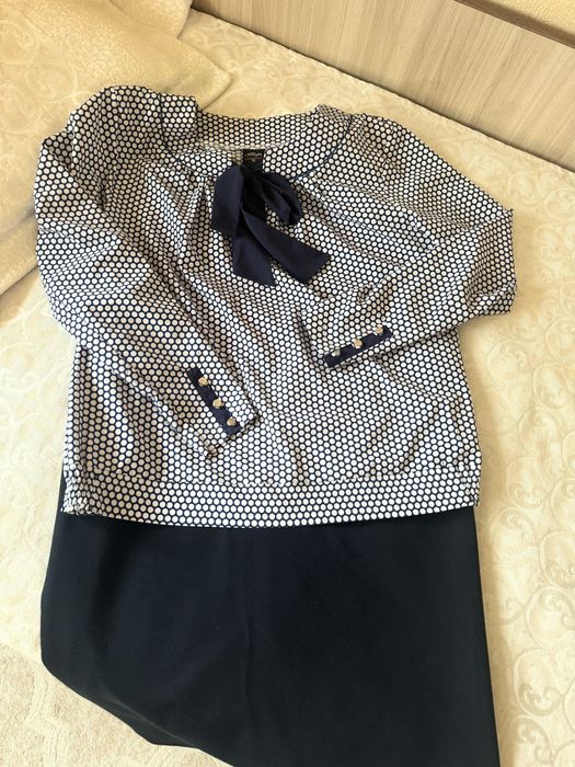 Блузки , рубашки , юбки , брюки , платья