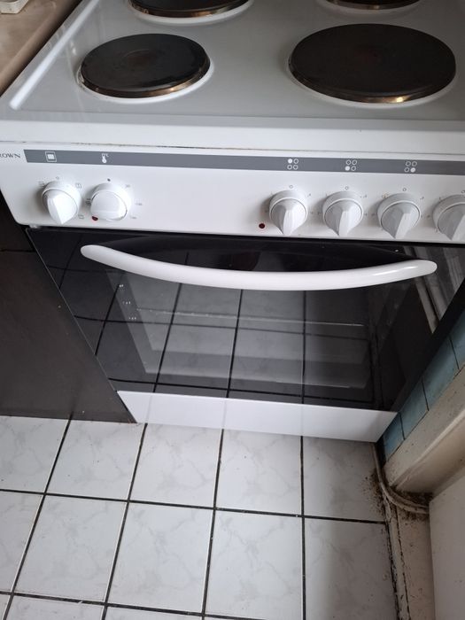 Продавам готварска печка