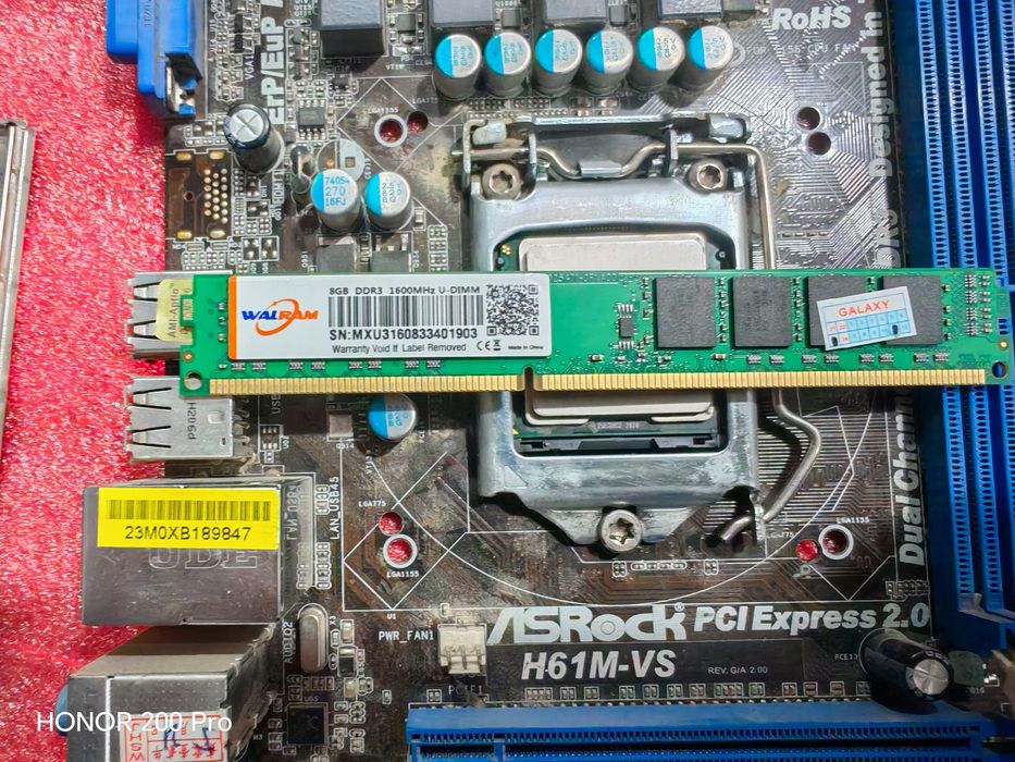 ASRock H61M-VS DDR3 socet 1155