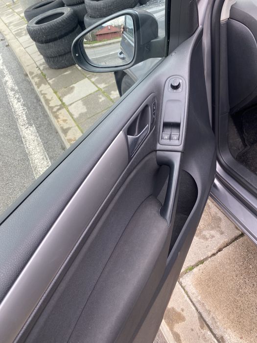 голф 6 1.6тди автоматик