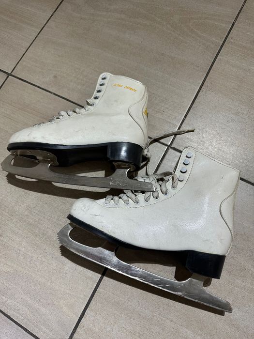 Коньки женские Alpha Caprice