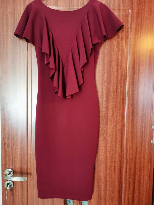 Rochie eleganta  damă mărimea S stare foarte bună