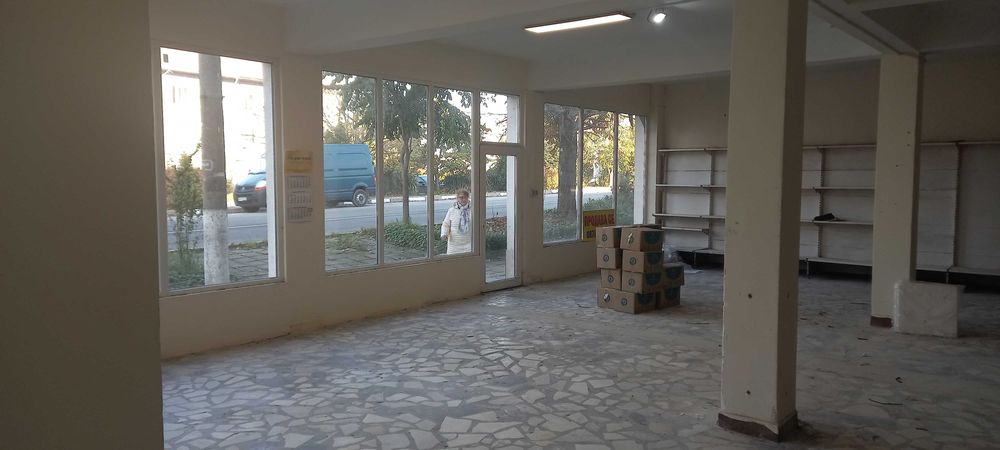Дава се под наем Магазин в с. Айдемир, Област Силистра - 200 кв.м за 153 € - Снимка #1