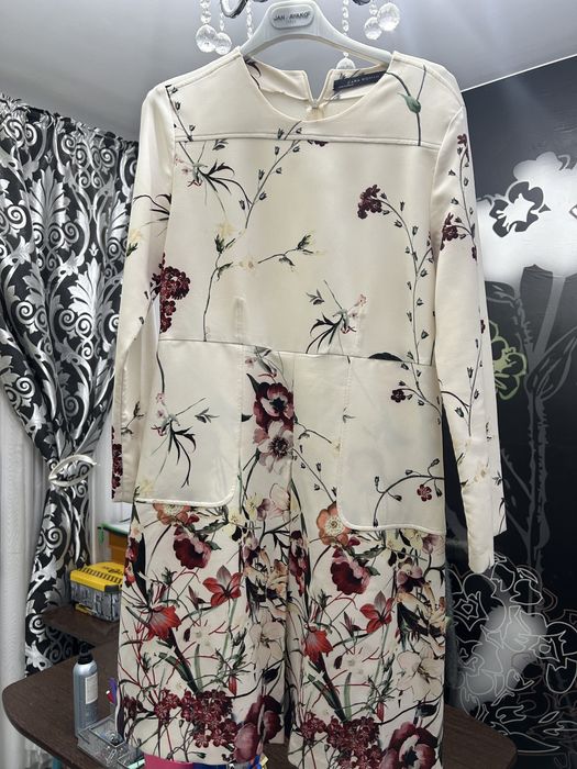 Rochie Zara marimea L