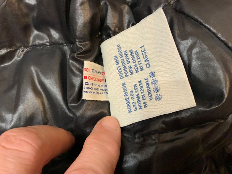 Moncler-оригинално,яке 48 м