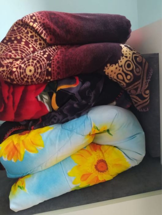 Продам пухрвые одеяла