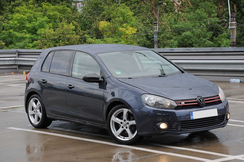 VW Golf 6 Style 2013 1.4TSi 122 CP E5 6 trepte clima scaune incalzite, inmatriculat ofer fiscal