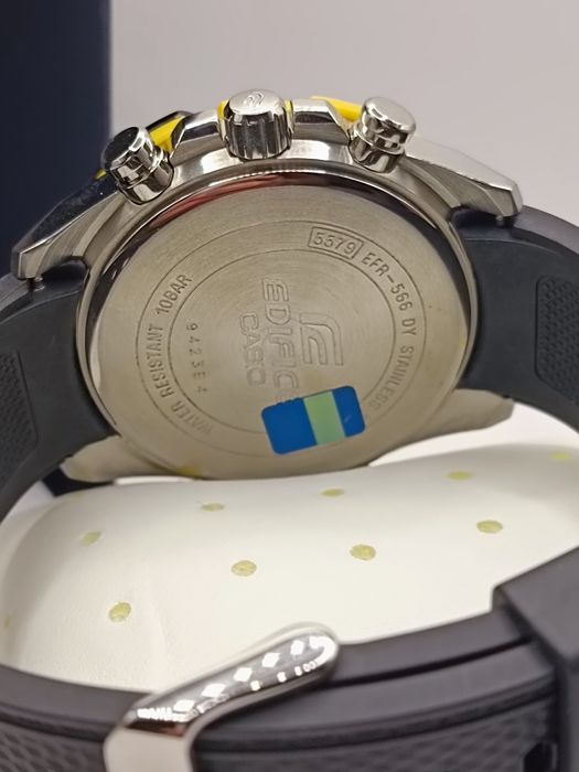 Часовник Casio EFR - 566 / 22 месеца гаранция
