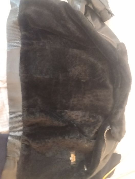 Продам кожанную куртку