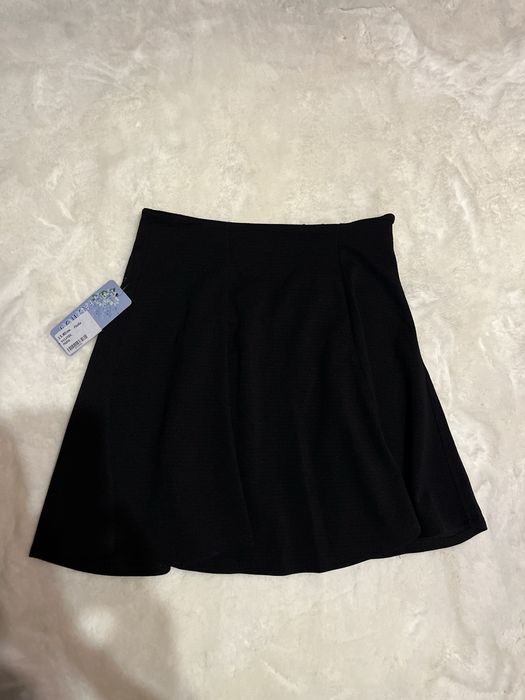 Дамска пола - М размер