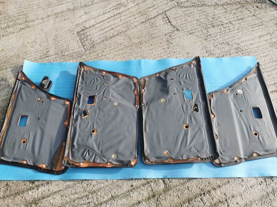 fete de usi piele bmw e30 ursulet berlina sedan 4 usi