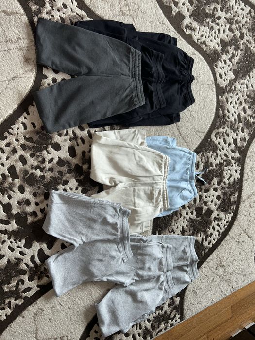 Pantaloni trening flausati H&M C&A 134 140 146
