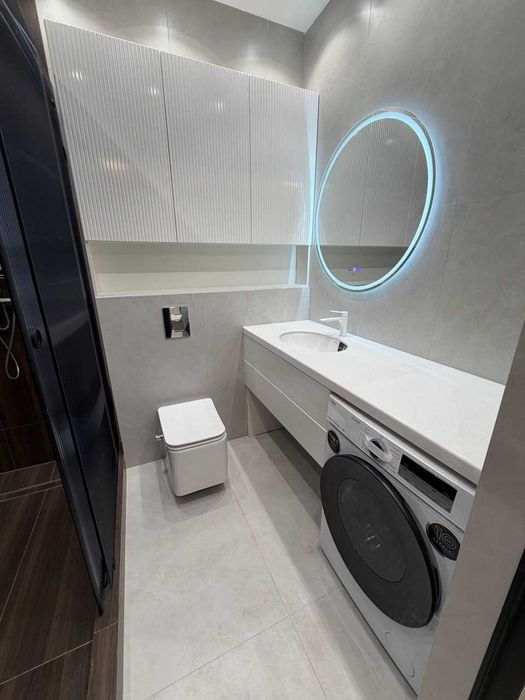 ЖК U Tower, 2 комн., 10/27 эт., евроремонт, вид на Сити`