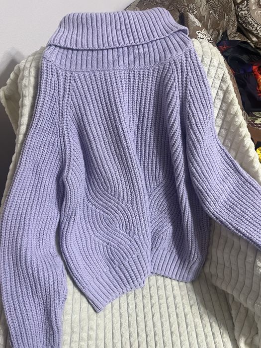 Свитер шерсть  теплый