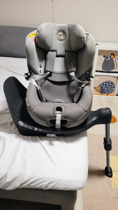 Scaun auto Cybex Gold Sirona S i-Size, rotire 360 de grade, prindere isofix, 0-18 kg, 45-105cm